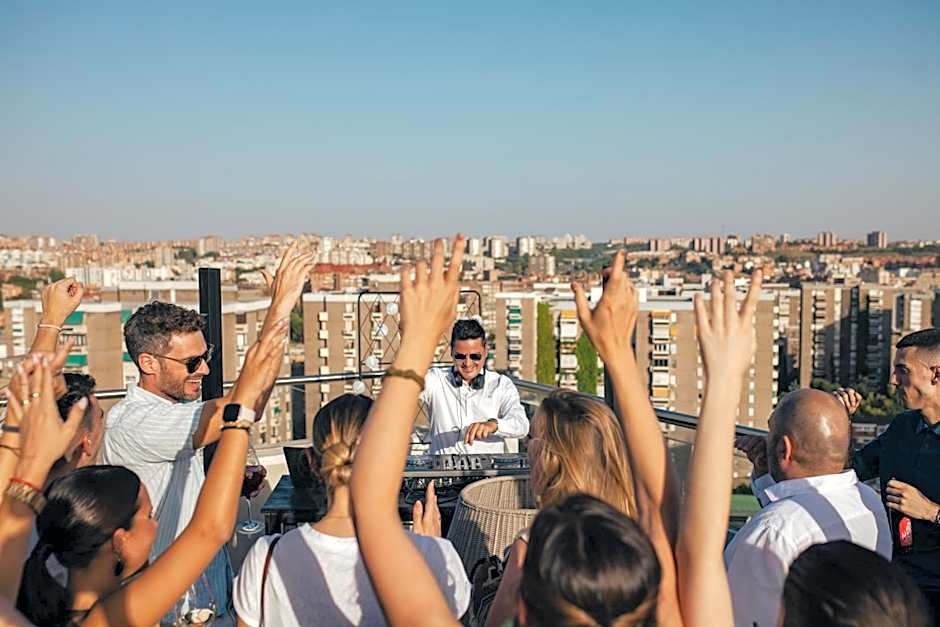 voco Madrid Retiro By IHG