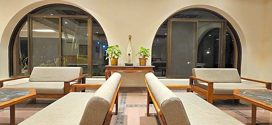 Hotel Lumbini Garden New Crystal 