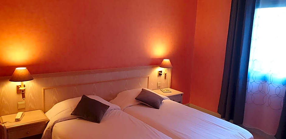 Logis L'Auberge Bourbonnaise