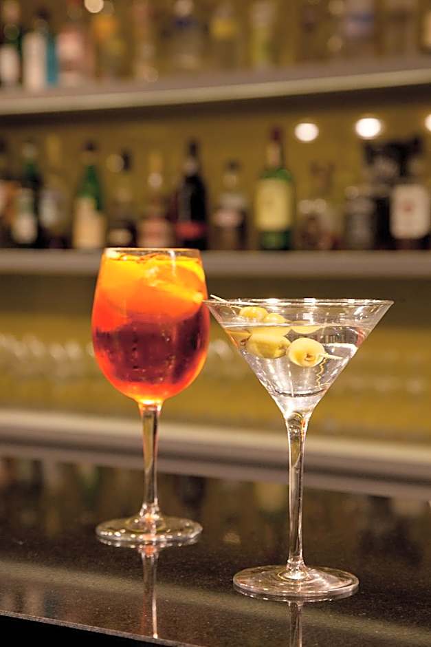 NH Curitiba The Five