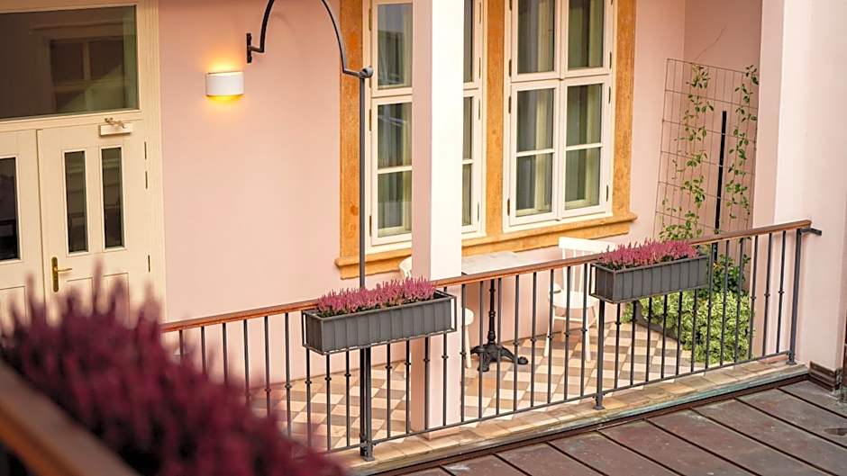 Hotel Golden Key Prague Castle