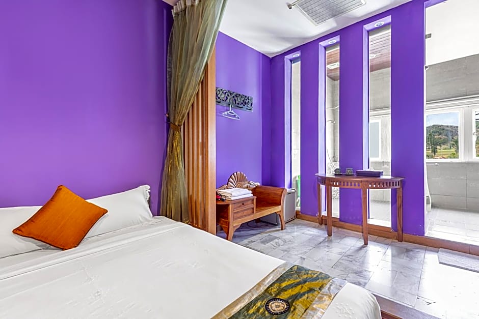 Golden Ocean Azure Hotel