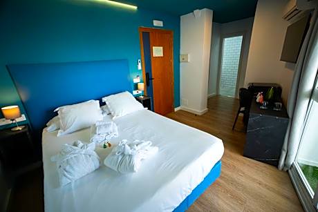Superior Double or Twin Room with City View