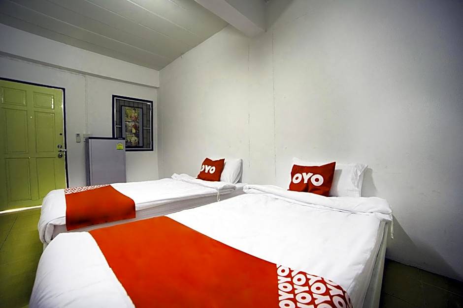 OYO 560 Chang Hostel Suvarnabhumi