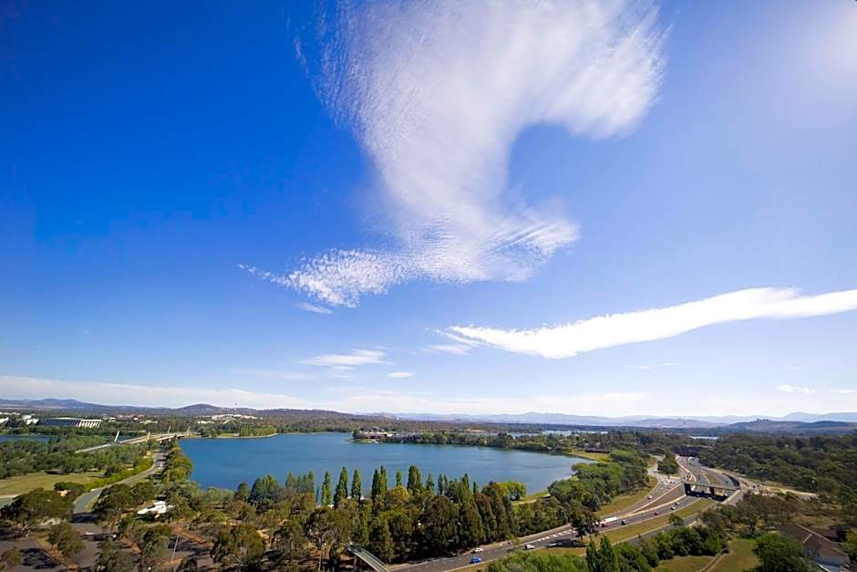 BreakFree Capital Tower Canberra