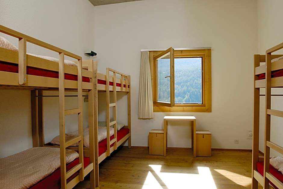 Scuol Youth Hostel