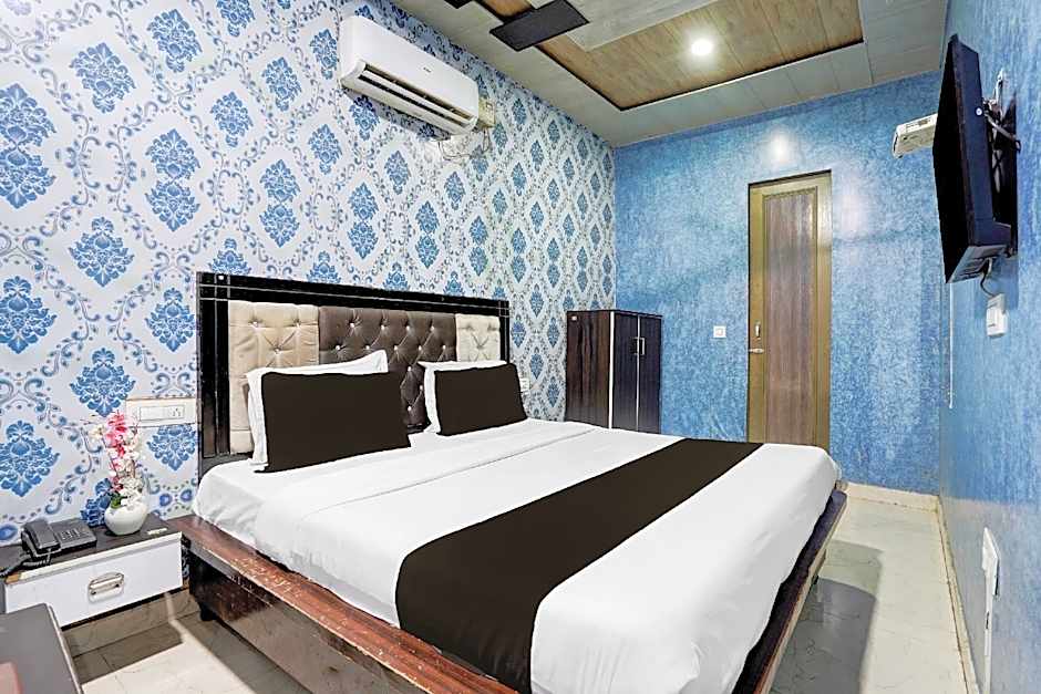 Super Hotel O Zirakpur City Court Complex Formerly The Platinum