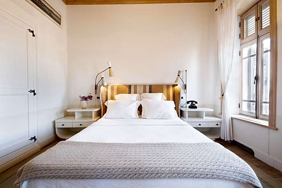 Photo 1 of 5 of Suite, Sea View