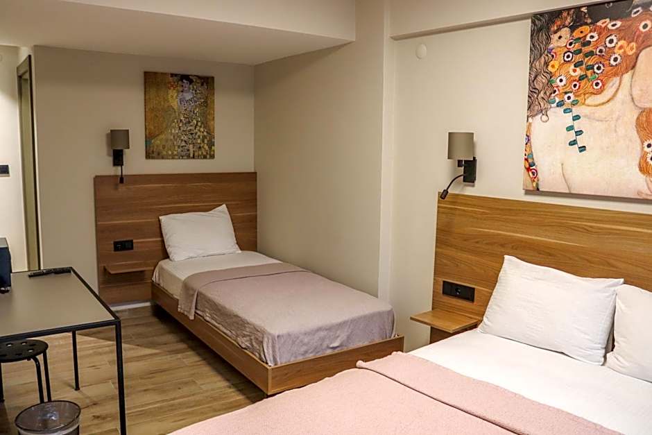 Şenyıldız Hotel