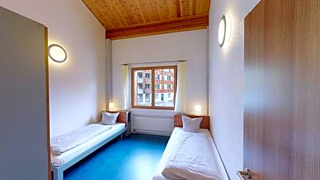 Comfort Duplex Four-Bedroom Apartment