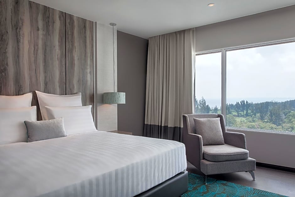 Pullman Miri Waterfront