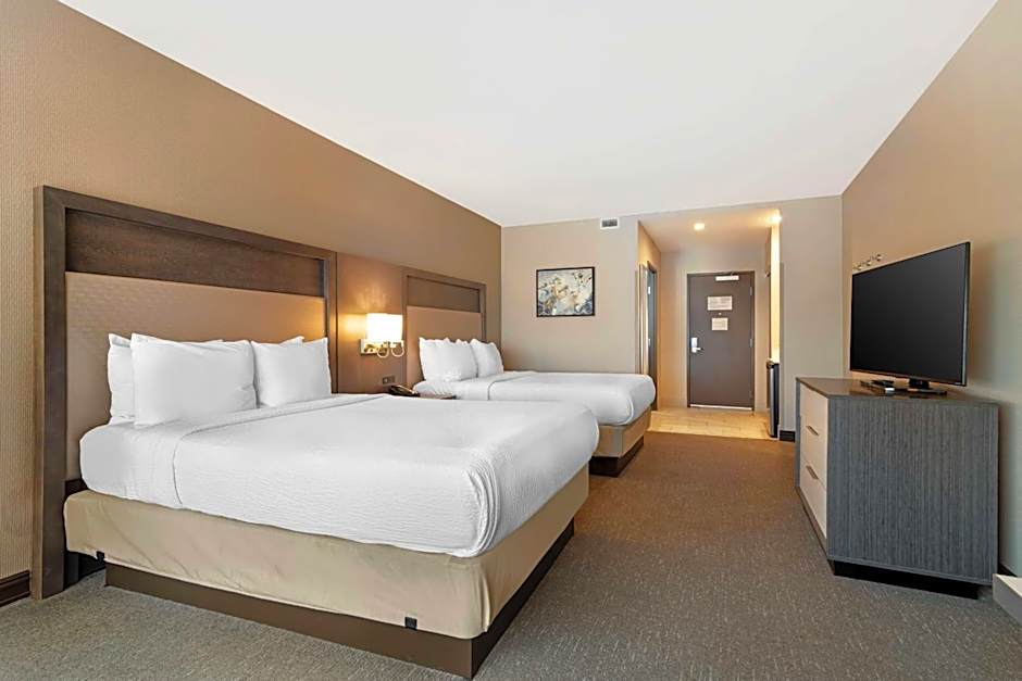 Best Western Plus Executive Residency Rigby's Water World Hotel