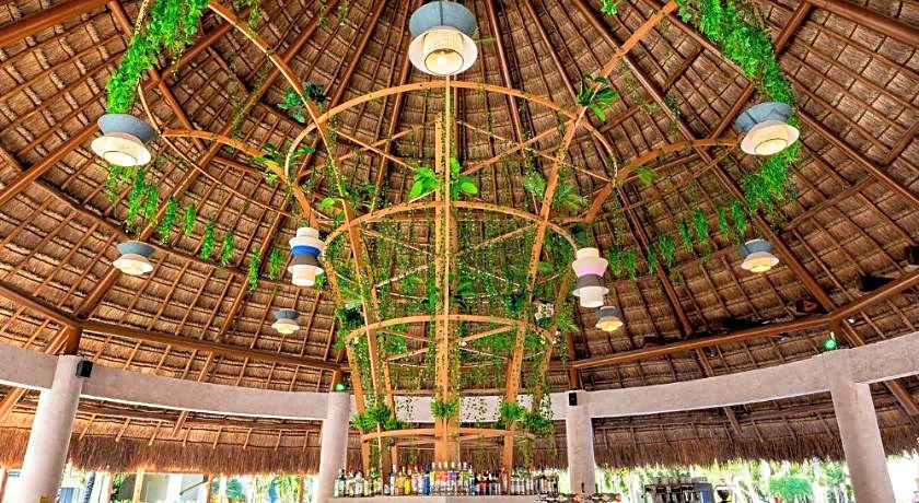 Viva Azteca by Wyndham, A Trademark All Inclusive Resort