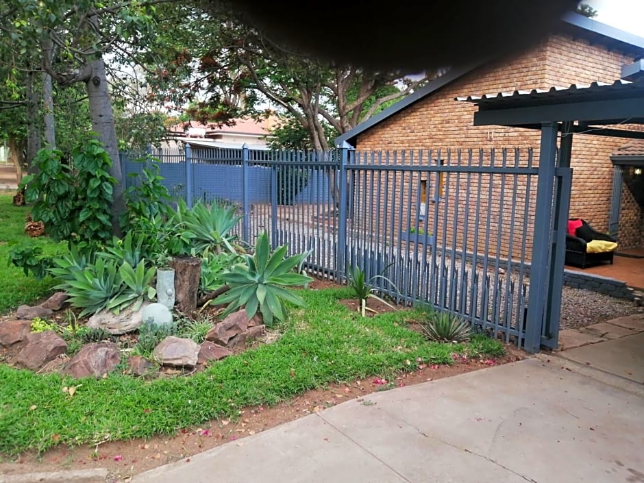 Warmbaths Thai Spa and Guest House