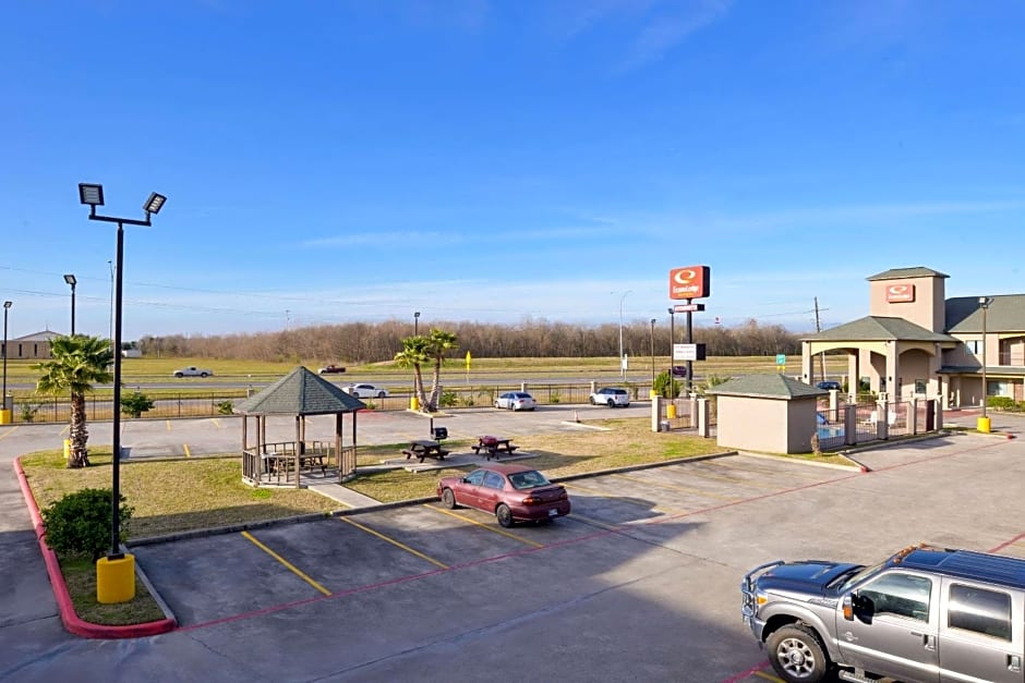 Econo Lodge Inn & Suites Port Arthur near Sabine Pass