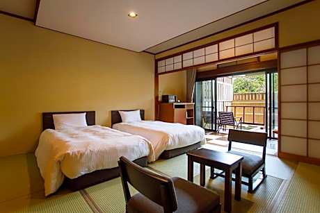 Buddhist Vegetarian Meal - Breakfast and Dinner included Superior Room with Open-Air Onsen Bath - Annex