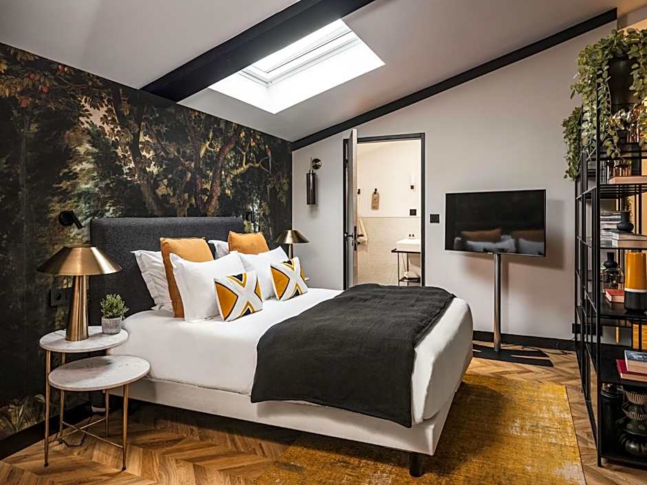 Maisons du Monde Hotel & Suites - Marseille Vieux Port