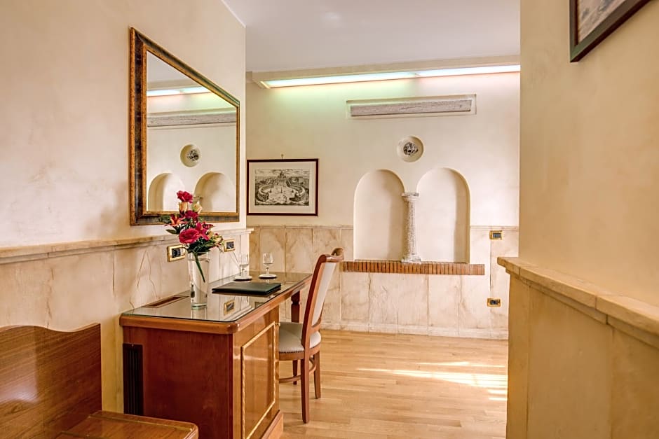 Hotel Pantheon