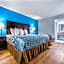 Econo Lodge Inn & Suites I-64 & Us 13