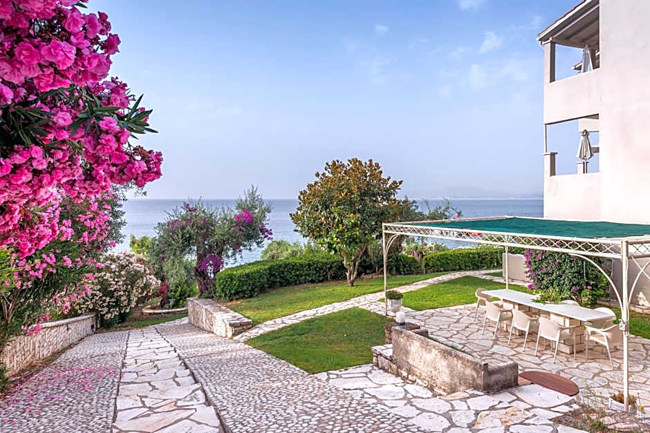 Krouzeri Beach Apartments