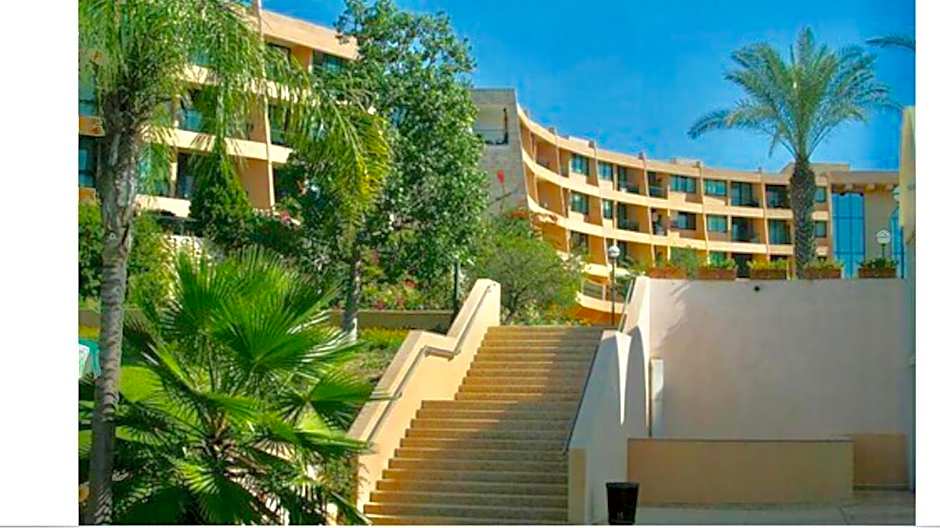 Suite Caesar - Neot Golf