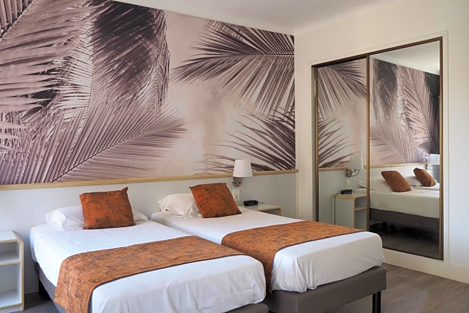 Hotel Busby