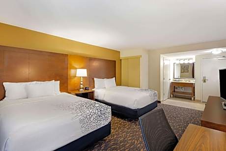 Queen Room with Two Queen Beds