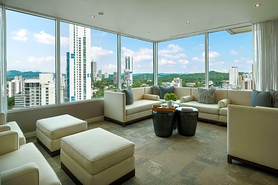 The Bristol Panama, a Registry Collection Hotel