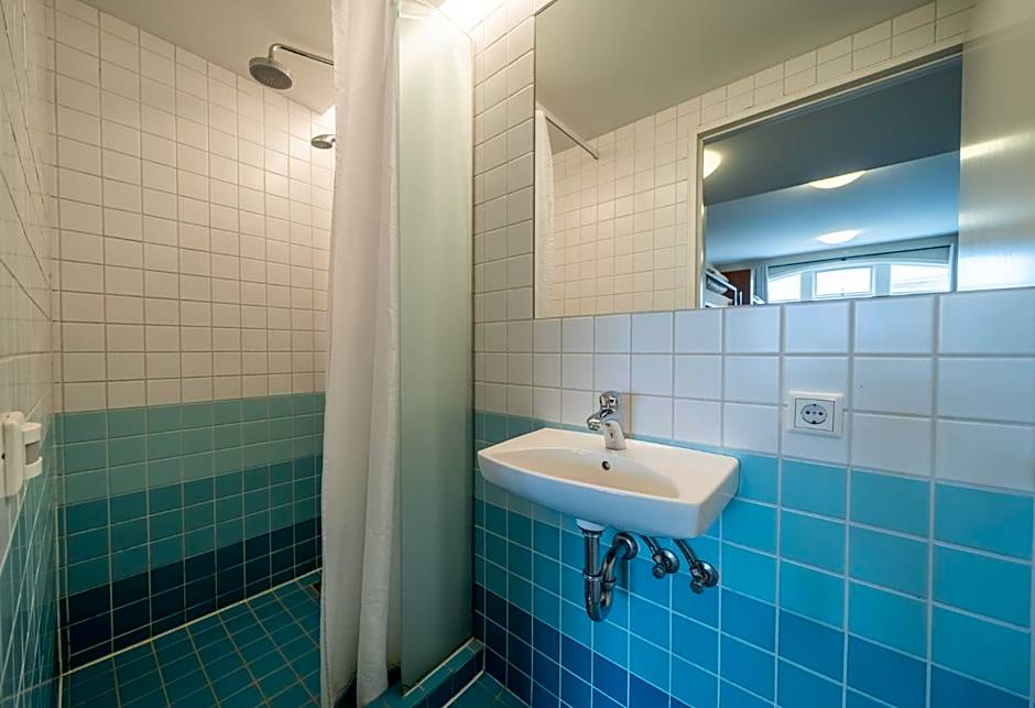 Loft - HI Eco Hostel