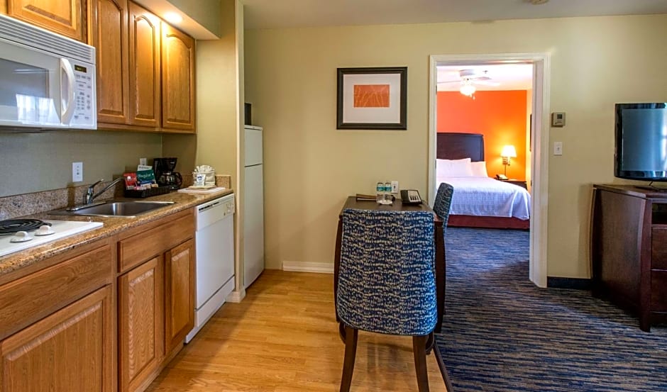 Homewood Suites By Hilton Sarasota