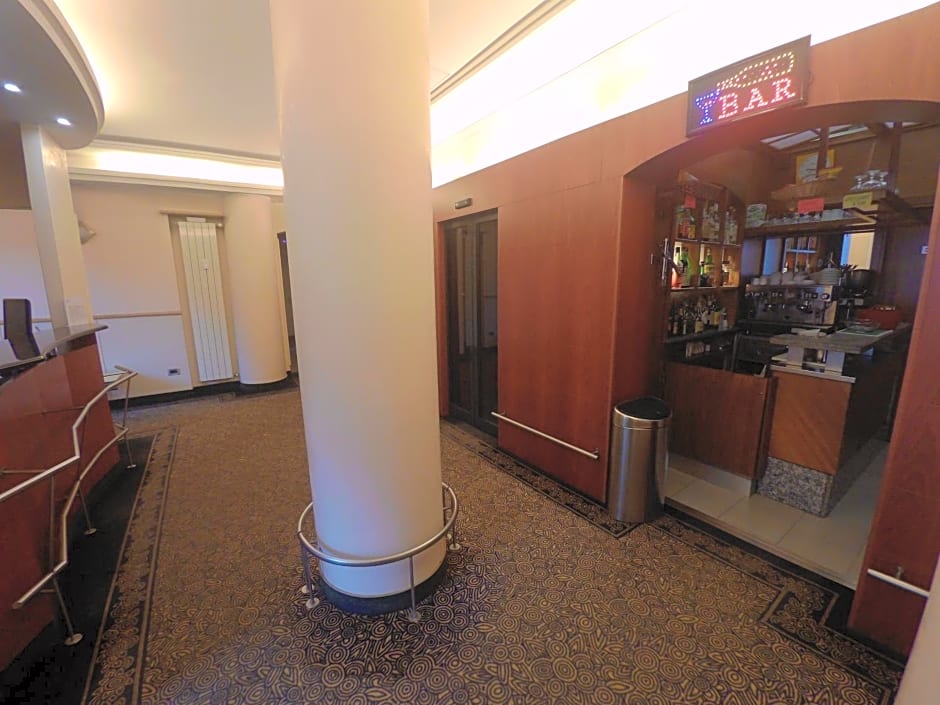 Hotel Ada
