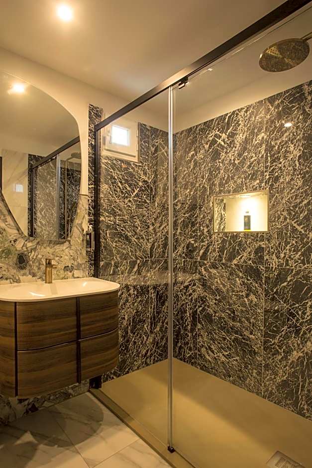 Hotel La Pietra Restaurant & Spa