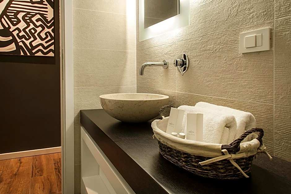 Eden Garden Suites