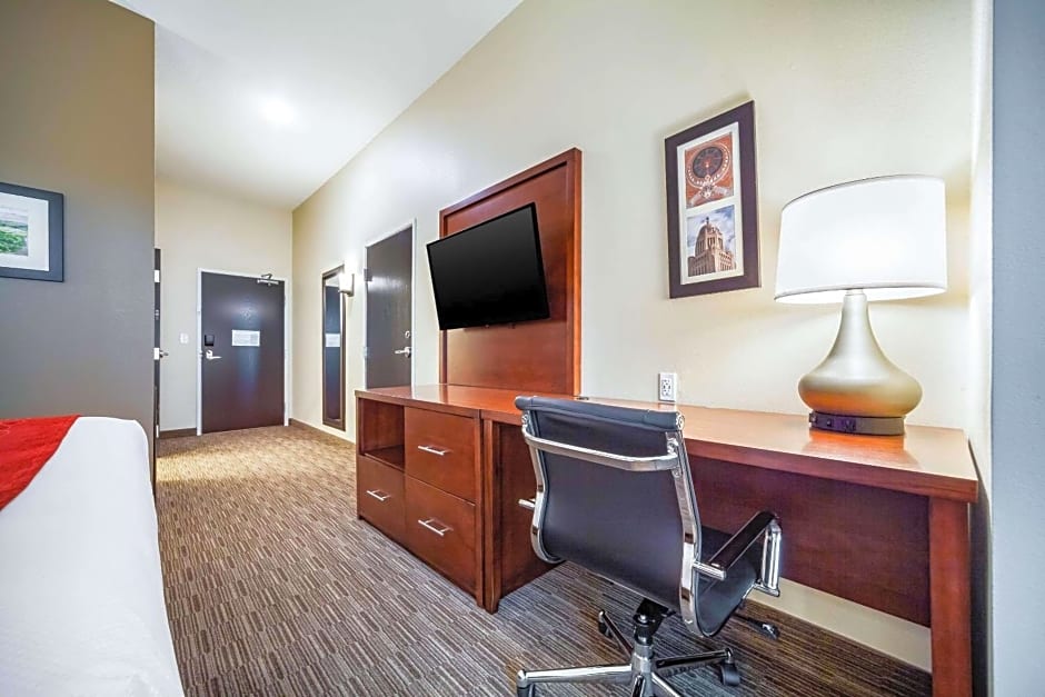 Comfort Inn & Suites North Platte I-80