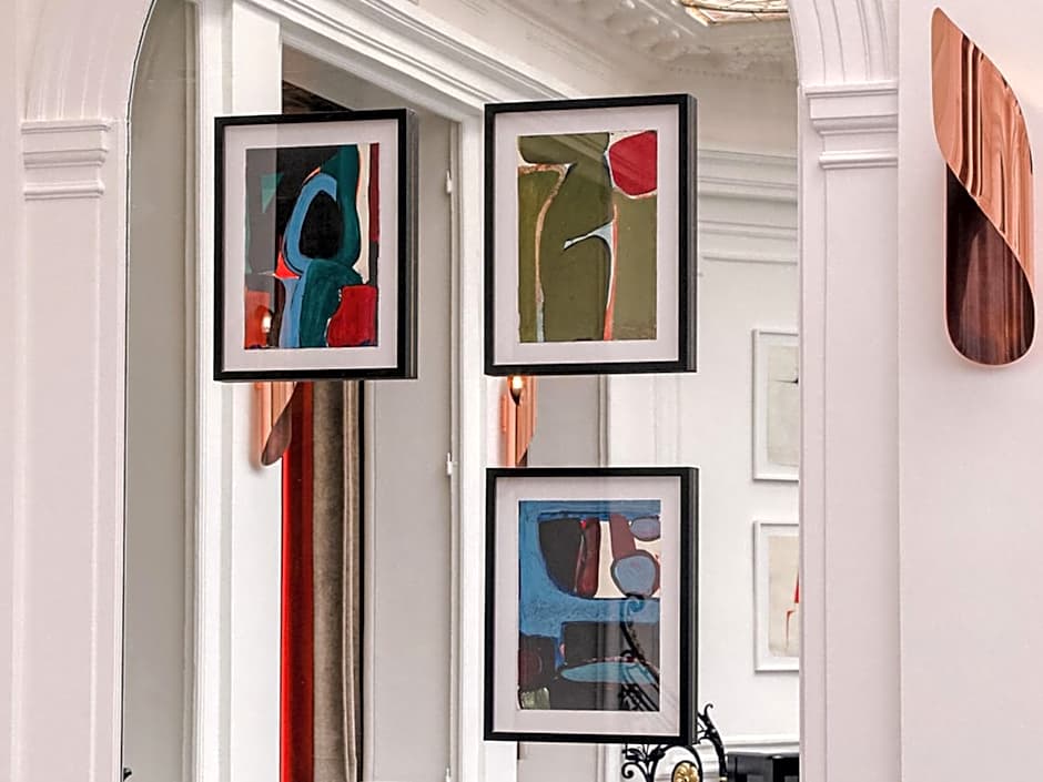 Hôtel Vernet Champs Elysées Paris