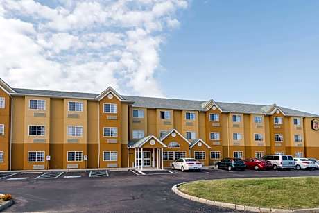 Super 8 by Wyndham Columbus West