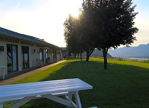 Hospitality Inn