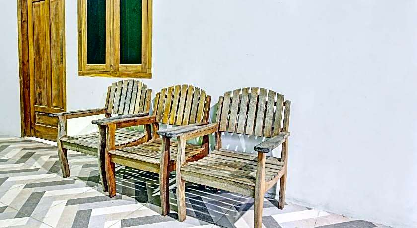 OYO Life 92264 Argo Homestay