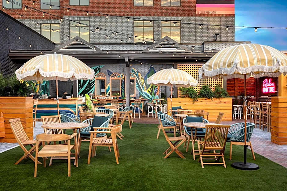 Motto By Hilton Bentonville Downtown