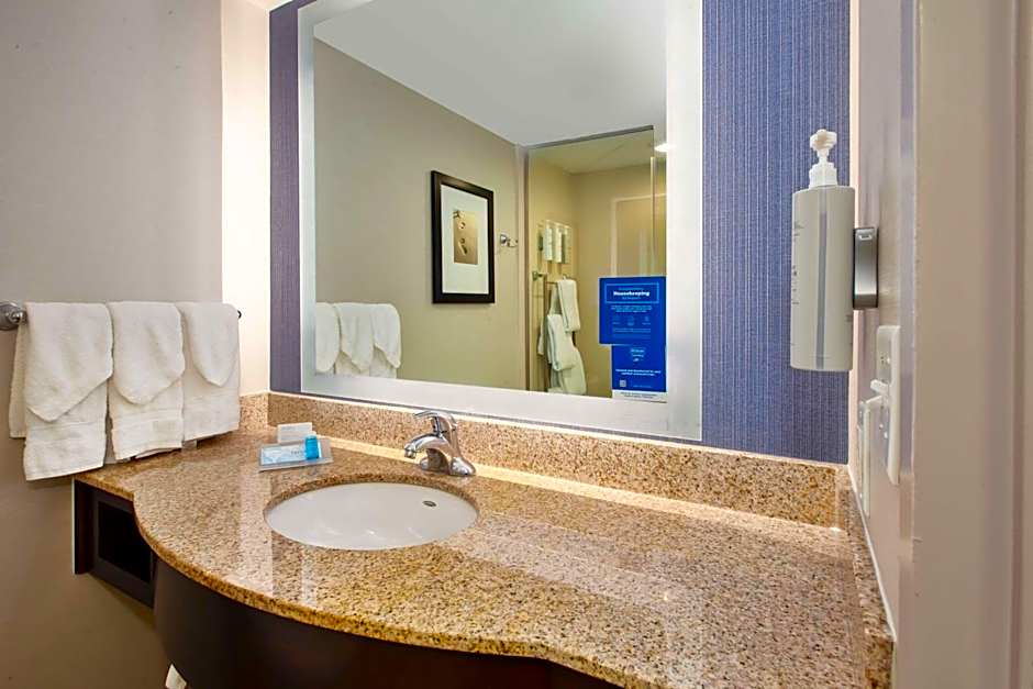 Hilton Garden Inn Virginia Beach Oceanfront