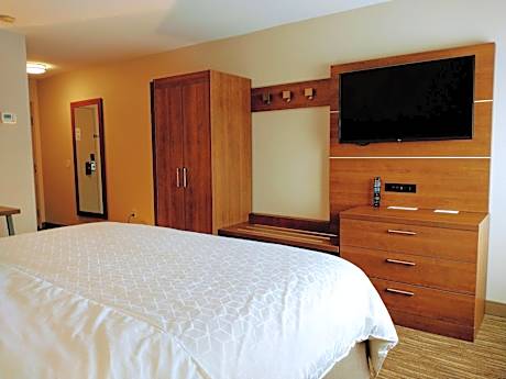 Deluxe King Room - Hearing Accessible