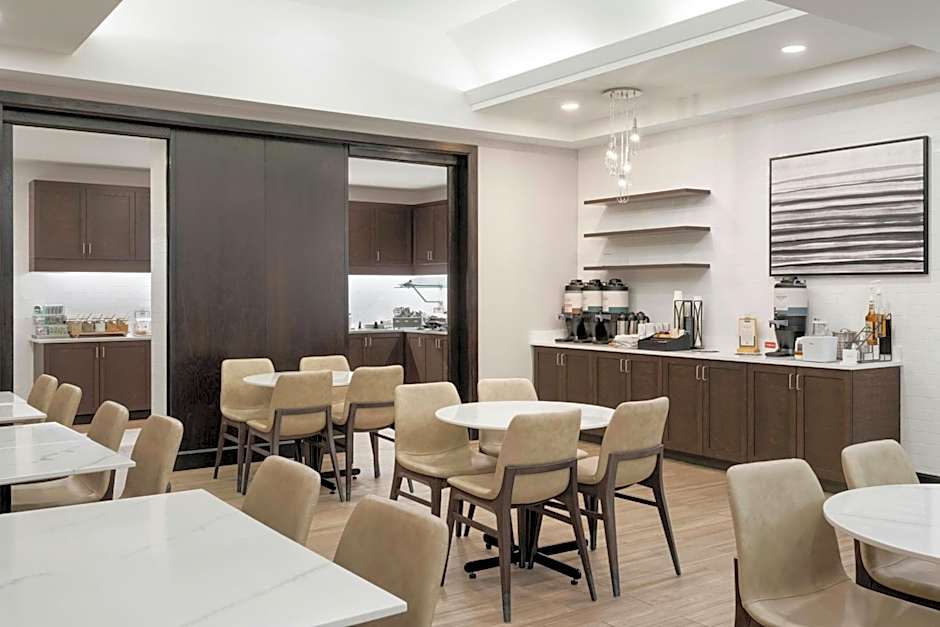 Residence Inn by Marriott Ottawa Airport