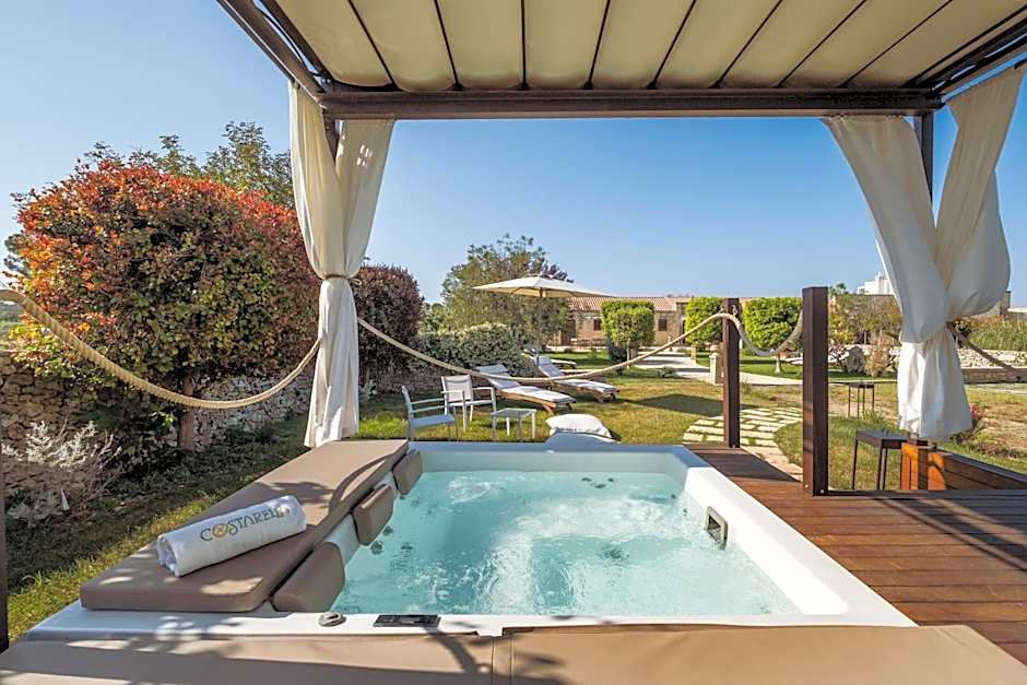 Agriturismo Alonì Costarella Masseria