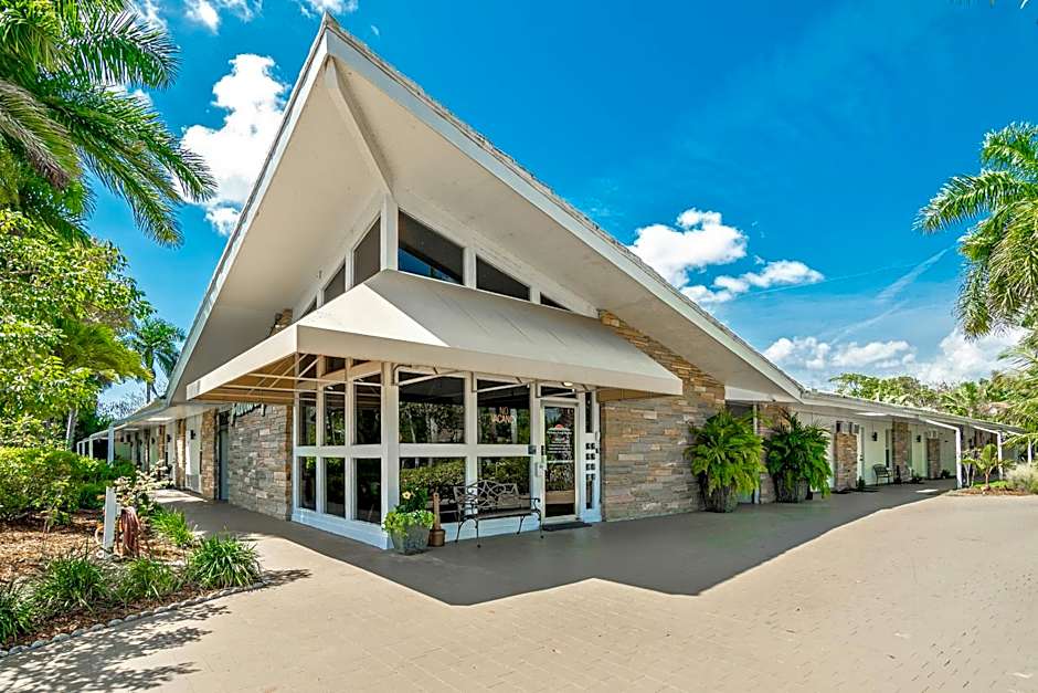 The Fairways Inn of Naples