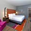 La Quinta Inn & Suites by Wyndham Perry