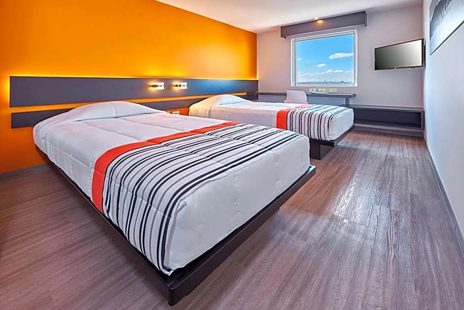 City Express Junior by Marriott Ciudad de México Sullivan