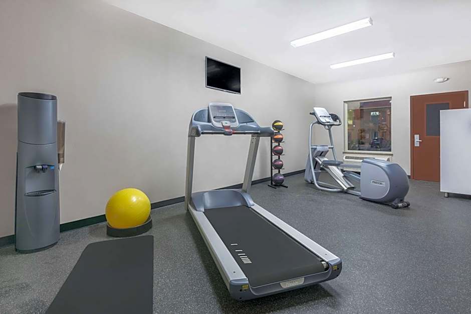 Days Inn by Wyndham Dilley