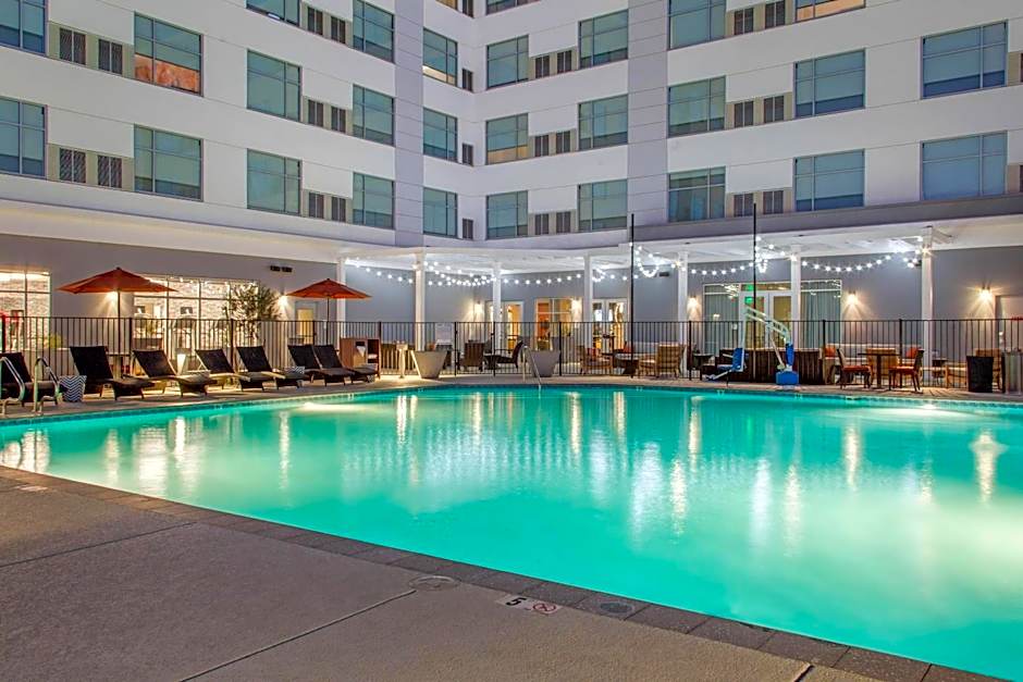 Cambria Hotel Phoenix Chandler - Fashion Center