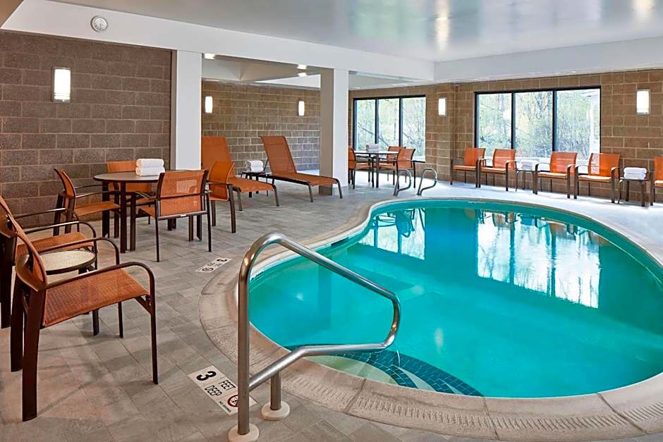 Fairfield Inn & Suites by Marriott Albany Airport