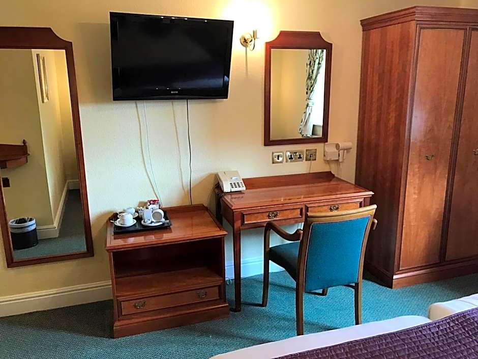 Harefield Manor Hotel